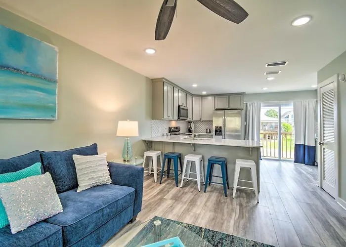 - Walk To & Restaurants! Gulf Shores