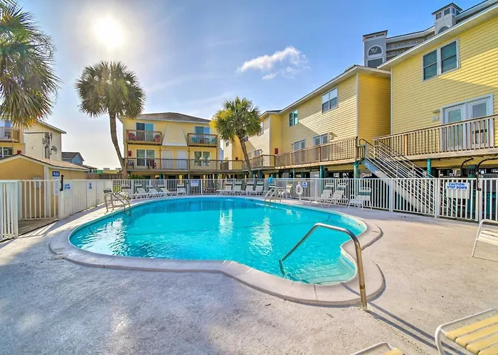 - Walk To & Restaurants! Holiday home *