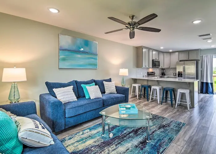 - Walk To & Restaurants! Gulf Shores