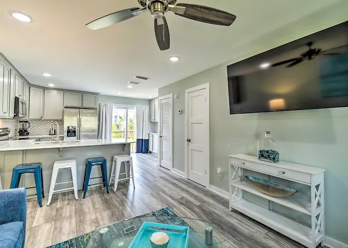 - Walk To & Restaurants! Gulf Shores